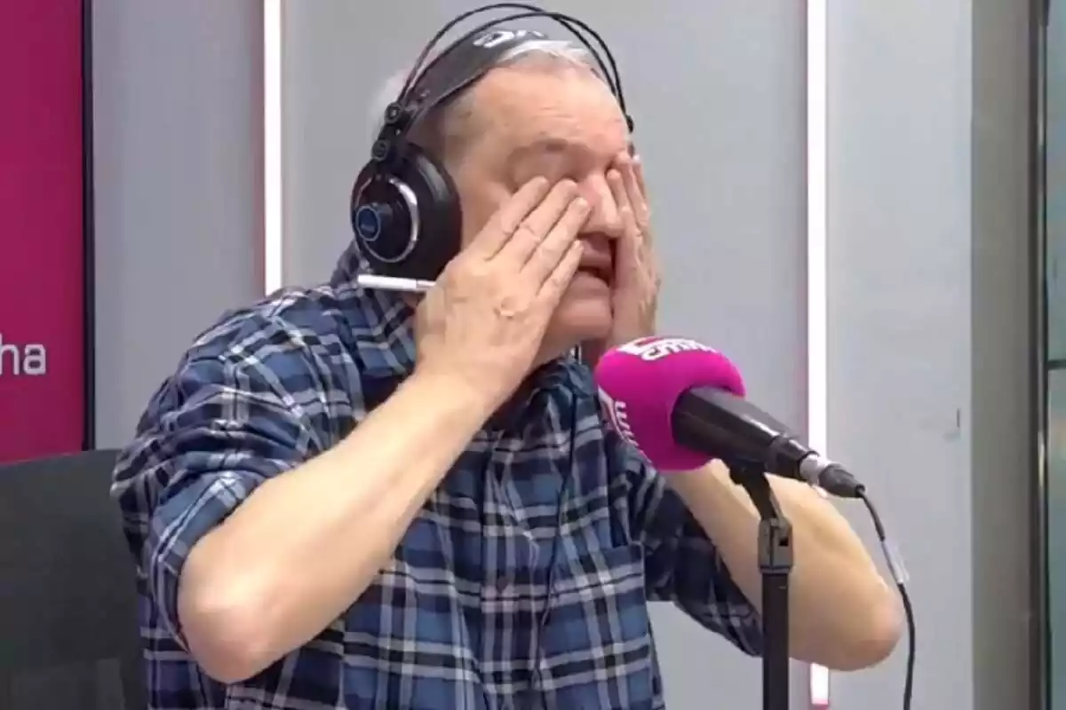 Captura de Ramón García llorando en la radio de Castilla-La Mancha